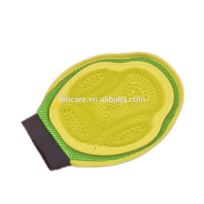 Green Eco-Friendly rubber pet grooming massage glove